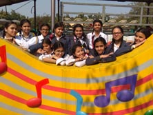 St. Mark's Girls School - Annual Picnic for Classes 7 and 8 : Click to Enlarge