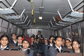St. Mark's Girls School - A visit to Sultanpur Bird Sanctuary : Click to Enlarge