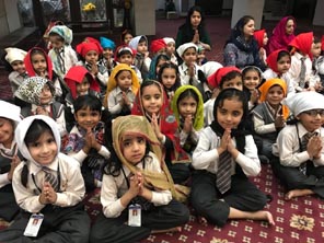 St. Mark's Girls School - Visit to Gurudwara for Class Sapling : Click to Enlarge