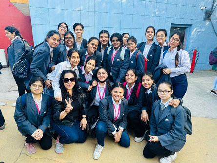 St. Mark's World School - Picnic for Class XII : Click to Enlarge