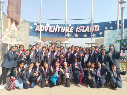 St. Mark's World School - Picnic to Adventure Island for Class 8 : Click to Enlarge