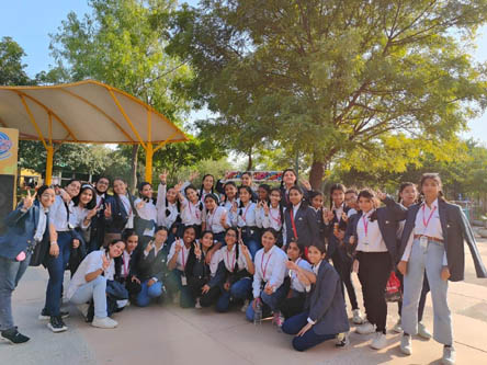 St. Mark's World School - Picnic to Adventure Island for Class 8 : Click to Enlarge
