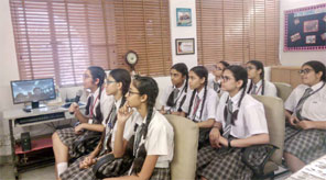 St. Mark's Girls School, Meera Bagh - Video Session with Students from Portugal : Click to Enlarge