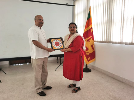 St. Mark's World School, Meera Bagh - Visit to Sri Lankan High Commission : Click to Enlarge