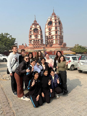 St. Mark's World School, Meera Bagh - Indo-Bulgaria Cultural Exchange Programme : Click to Enlarge