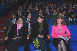 St. Mark's World School, Meera Bagh - Hungarians Visit : Click to Enlarge