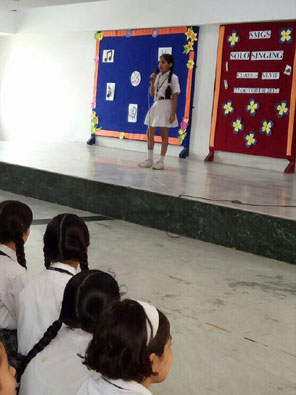 SMS Girls School - Solo-Singing Competition for Classes VI and VII : Click to Enlarge