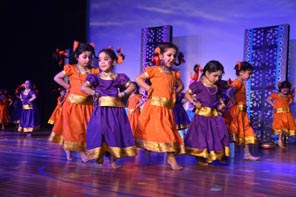 SMS Girls School - Folk Dance Event for Class Seedling : Click to Enlarge