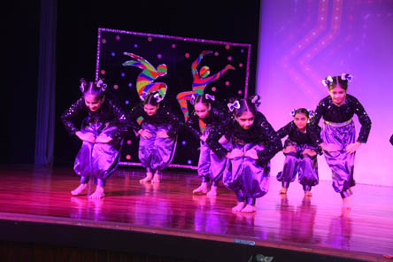 SMS World School - Dance Event by students of Class 5 : Click to Enlarge