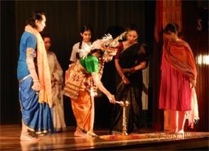 St. Mark's - Girls School - Spic Macay Program : Click to Enlarge