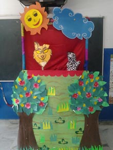 St. Mark's Girls School - Puppet show for Class Seedling : Click to Enlarge