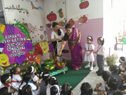 St. Mark's Girls School, Meera Bagh - Fruits / Vegetables Vendor Activity : Seedling : Click to Enlarge