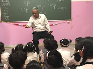 St. Mark's Girls School, Meera Bagh - Grandparents interactive session : Sapling : Click to Enlarge