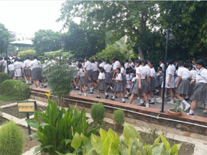 St. Mark's Girls School, Meera Bagh - Safety Mock Drill : Click to Enlarge