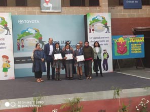 St. Mark's Girls School, Meera Bagh - Toyota's Road Safety : Click to Enlarge