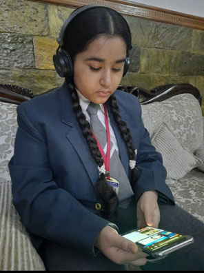 St. Mark's Girls School, Meera Bagh - A YouTube session : The invisible sun : Click to Enlarge