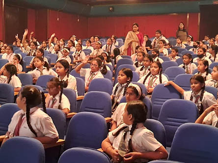 St. Mark's World School, Meera Bagh - Quiz Event for Classes 6 and 7 : Click to Enlarge