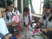 SMS Girls School - Tie and Dye Workshop : Click to Enlarge