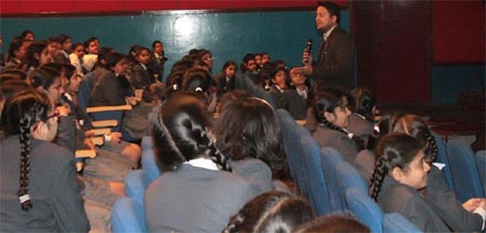 St. Mark's Girls School, Meera Bagh - E-Waste Management Workshop : Click to Enlarge