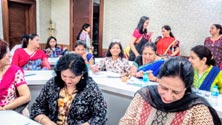 St. Mark's Girls School, Meera Bagh - Hindi Workshop : Click to Enlarge