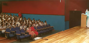 St. Mark's Girls School, Meera Bagh - No Smoking Workshop : Click to Enlarge