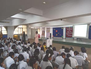 St. Mark's Girls School, Meera Bagh - Bhoomi ka Campaign - a step towards organic farming : Click to Enlarge