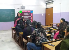 St. Mark's Girls School, Meera Bagh - Teacher Training Workshop on Debate : Click to Enlarge