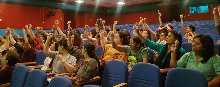 St. Mark's Girls School, Meera Bagh - Workshop on Child Behavior and Psychology : Click to Enlarge