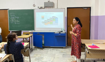 St. Mark's World School, Meera Bagh - Phonics Workshop for Classes Seeling to 4 : Click to Enlarge