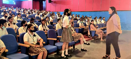 St. Mark's World School, Meera Bagh - Workshop on What After School Program - Grade 11 : Click to Enlarge