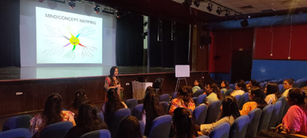 St. Mark's World School, Meera Bagh - Experiential Learning Workshop : Click to Enlarge