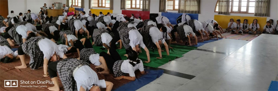 SMS, Girls School - Yoga Activity by Class IX : Click to Enlarge