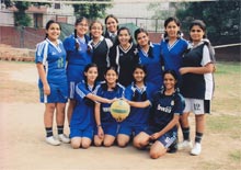Feeling on top of the world - Winners of Throwball Zonals : Click to Enlarge