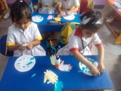 St. Mark's Girls School, Meera Bagh - Earth Day Celebrations : Click to Enlarge